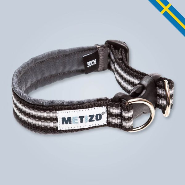 Metizo halsband fast svart glada hundar