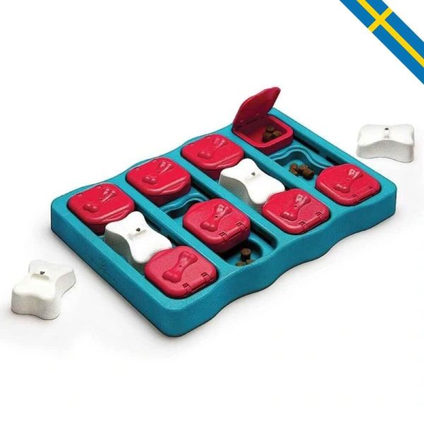 Nina ottosson dog brick hundpussel glada hundar